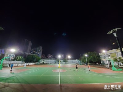 美麗球場