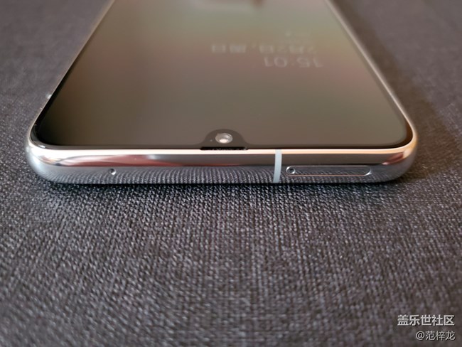 有顏有料 更親民的5G手機(jī) 三星A90 5G