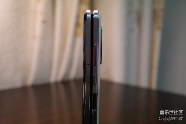 打開未來-三星W20 5G評測