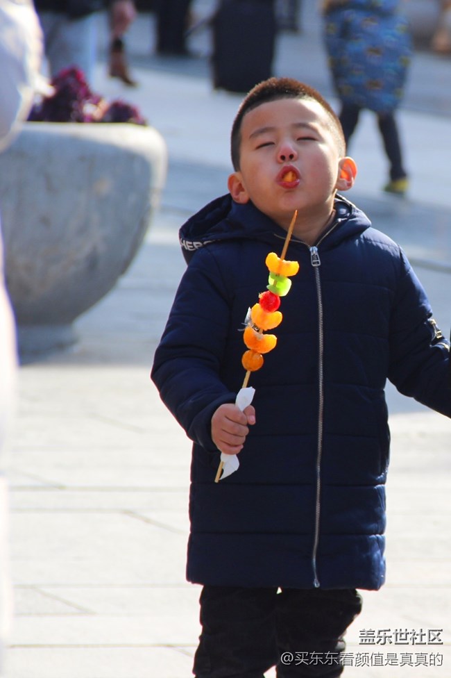 #曬年味兒贏好禮#北京糖葫蘆滴溜溜的好吃