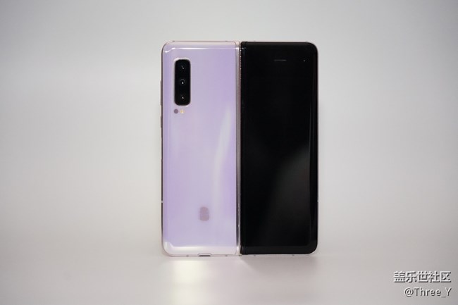 Awesome！可以摸摸你的W20嘛