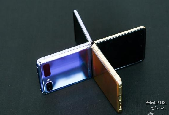 美女5分鐘上手視頻折疊屏手機(jī)新品Galaxy Z Flip