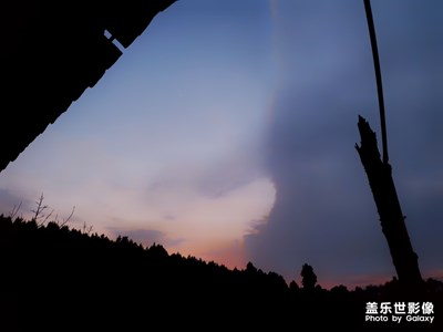 世界很美