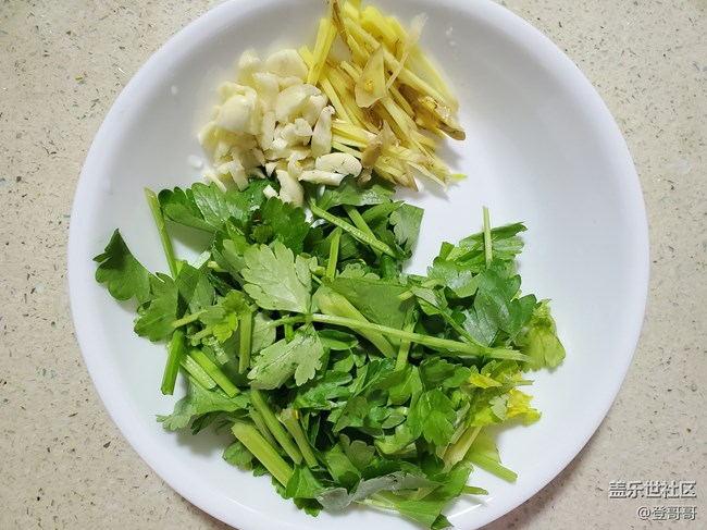 【登哥美食志】真香來(lái)襲-爆炒肥腸