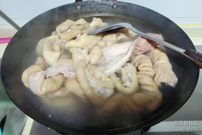 【登哥美食志】真香來(lái)襲-爆炒肥腸