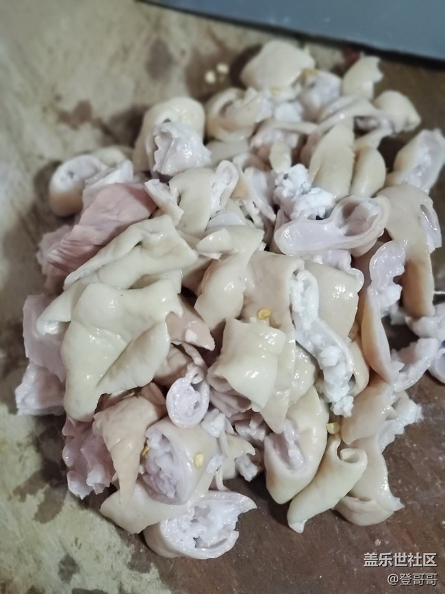 【登哥美食志】真香來(lái)襲-爆炒肥腸