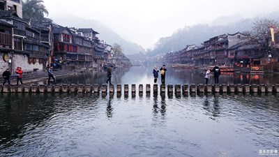 【給最想見的你】+擦肩而過