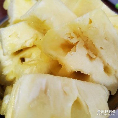 明天可以復(fù)工了，享受工作前的下午茶