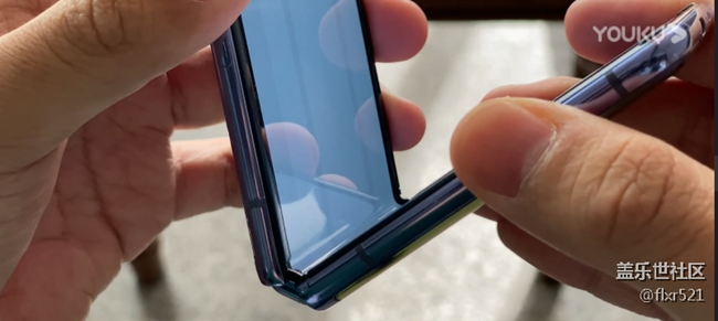 三星Galaxy Z Flip体验 折叠屏是会上瘾的