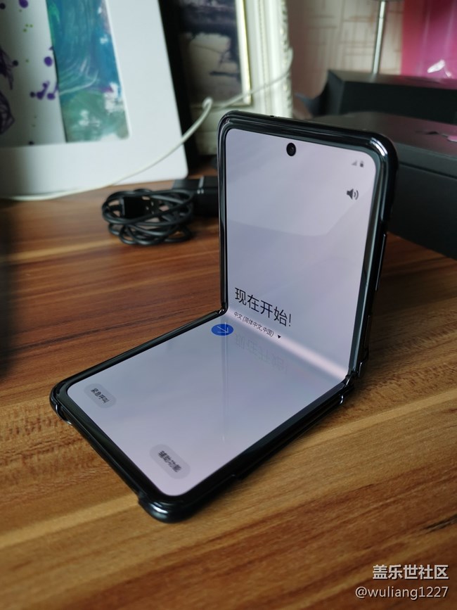 我的Galaxy Z Flip折疊屏手機(jī)，全部都是第一次！