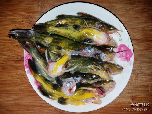 【家常菜】+汪丫魚(yú)燉豆腐