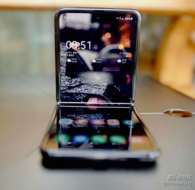 【我的Galaxy Z Flip折疊屏手機(jī)】