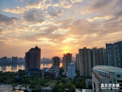 好天氣，夏天即將來(lái)臨