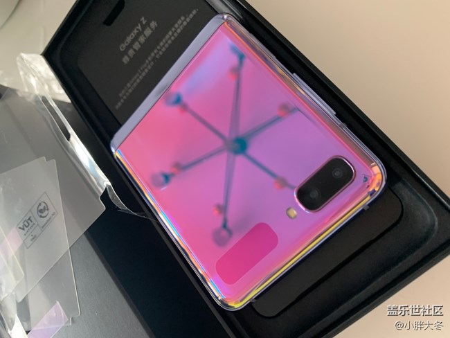 【我的Galaxy Z Flip折疊屏手機(jī)】紫色獨(dú)領(lǐng)風(fēng)騷，難駕馭