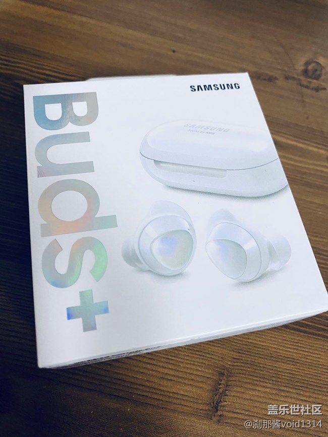 三星2020新品 Galaxy Buds+ 白色 簡單開箱上手