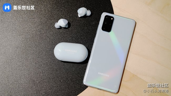 沉浸其間的體驗 三星Galaxy Buds+外觀賞析 沉浸其間的體驗 三星Galaxy Buds+外觀賞析