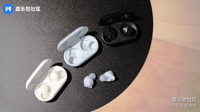 沉浸其間的體驗 三星Galaxy Buds+外觀賞析 沉浸其間的體驗 三星Galaxy Buds+外觀賞析