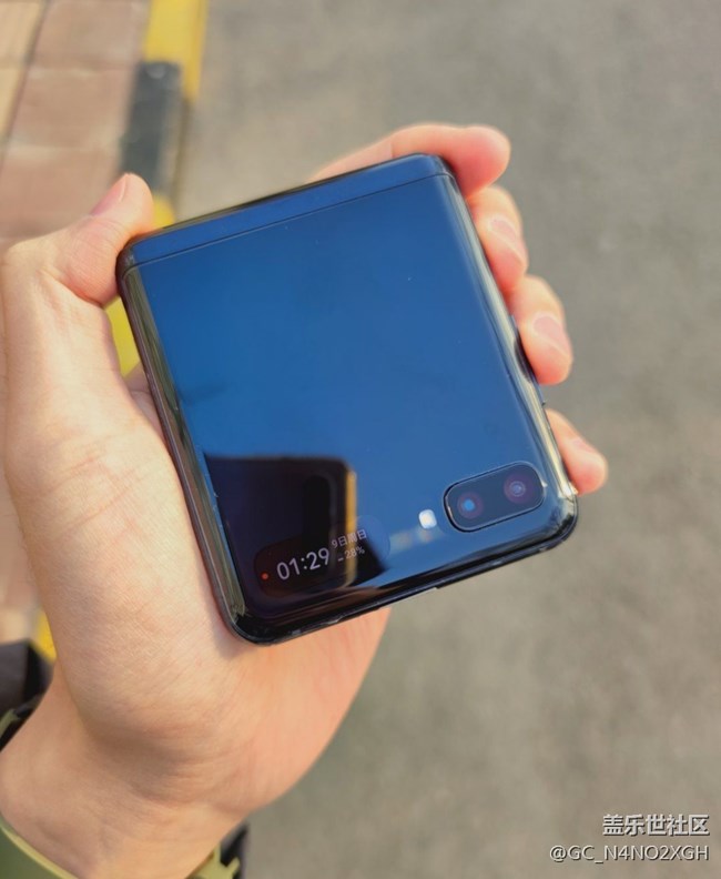 【我的Galaxy Z Flip折疊屏手機(jī)】