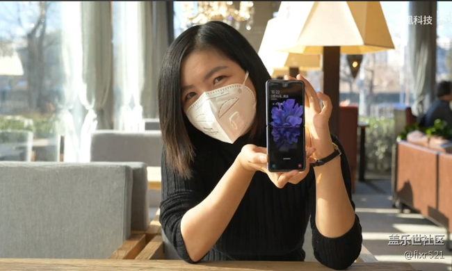 三星Galaxy Z Flip体验：这个“化妆镜”你爱不爱？