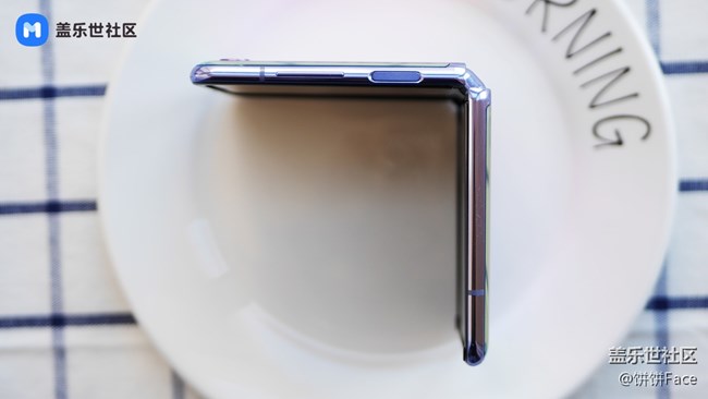 滿滿驚喜的體驗(yàn) 三星Galaxy Z Flip全面評(píng)測(cè) 滿滿驚喜的體驗(yàn) 三星Galaxy Z Flip全面評(píng)測(cè)