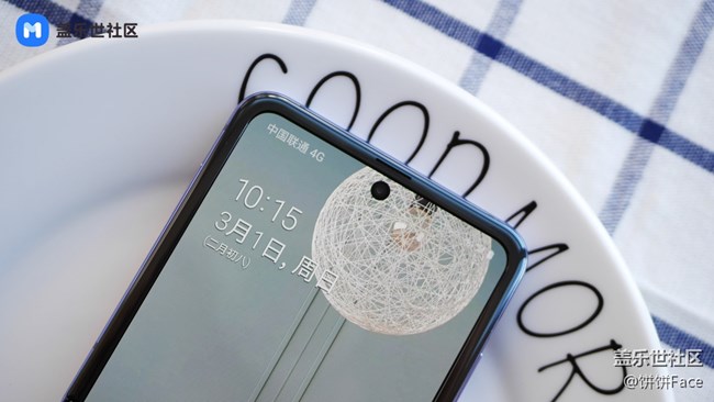 滿滿驚喜的體驗(yàn) 三星Galaxy Z Flip全面評(píng)測(cè) 滿滿驚喜的體驗(yàn) 三星Galaxy Z Flip全面評(píng)測(cè)