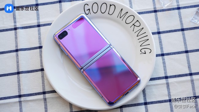 滿滿驚喜的體驗(yàn) 三星Galaxy Z Flip全面評(píng)測(cè) 滿滿驚喜的體驗(yàn) 三星Galaxy Z Flip全面評(píng)測(cè)