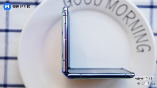 滿滿驚喜的體驗(yàn) 三星Galaxy Z Flip全面評(píng)測(cè) 滿滿驚喜的體驗(yàn) 三星Galaxy Z Flip全面評(píng)測(cè)