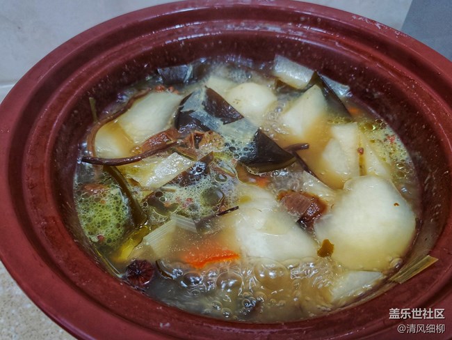 《宅家食譜》+慢燉豬手 《宅家食譜》+慢燉豬手