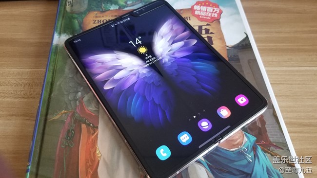 【W(wǎng)20 5G體驗(yàn)】開(kāi)合之間，這是傳承經(jīng)典的創(chuàng)新