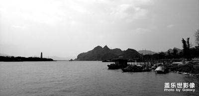 江邊老景