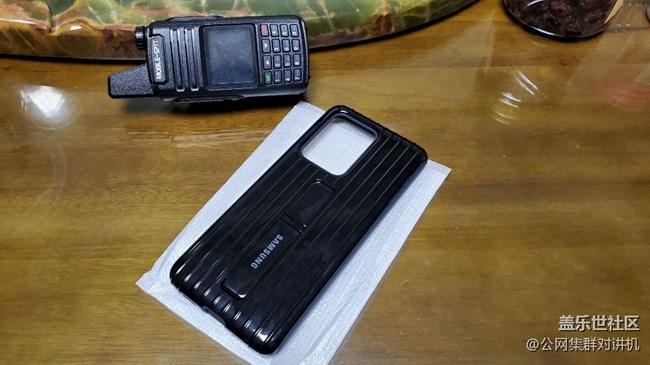 行李箱到了，，就等S20U了