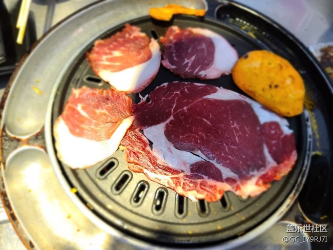 東北城市解封了，洗浴汗蒸，鮮族烤肉