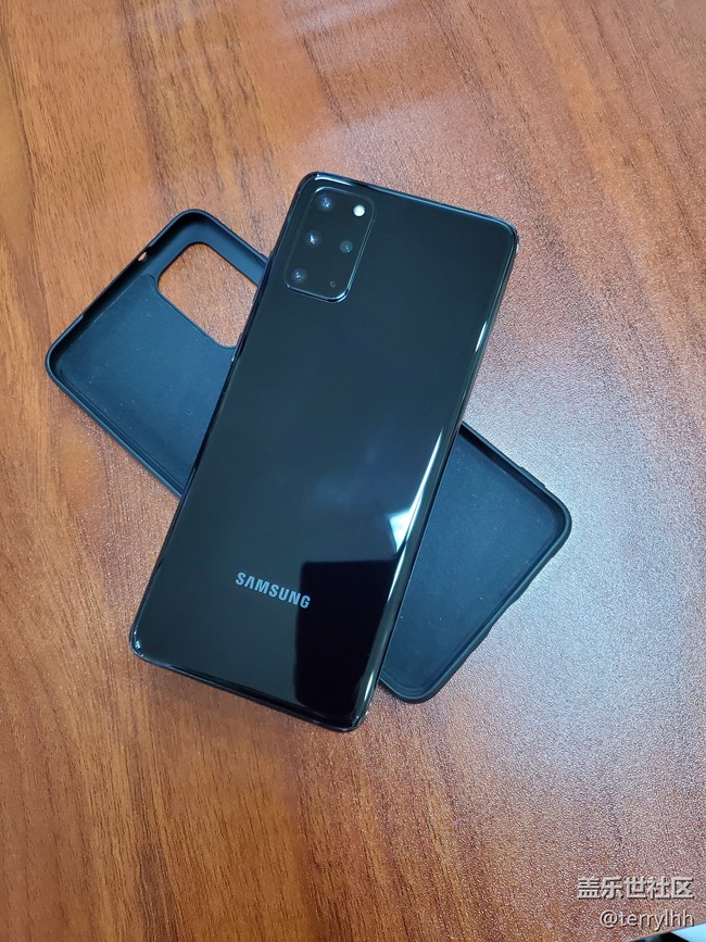 S系列的一次重大更新-S20+手機簡單體驗