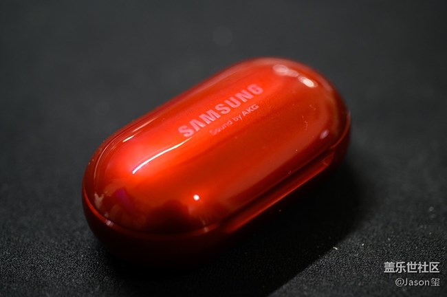 我的專屬Bud+，新到的紅色Buds+