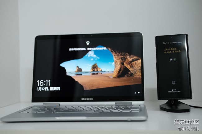 裸奔黨鐘愛(ài)的一款手機(jī)殼 裸奔黨鐘愛(ài)的一款手機(jī)殼