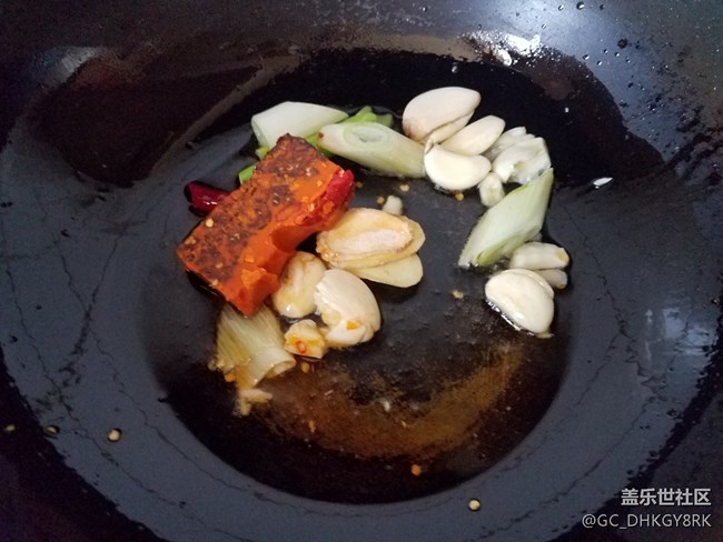 【家乡味道】+鸭血炖豆腐 【家乡味道】+鸭血炖豆腐