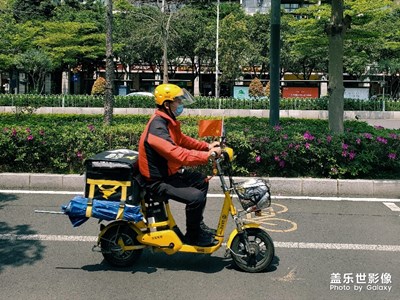 也請(qǐng)保護(hù)好自己