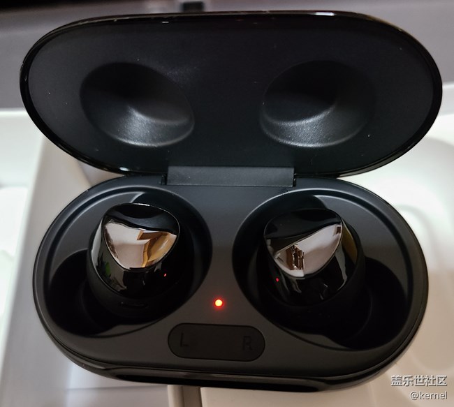 俺的buds+終于到了。