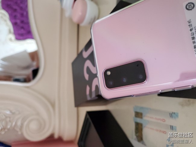 【開箱測評】外表粉嫩，內(nèi)心強大的Galaxy S20