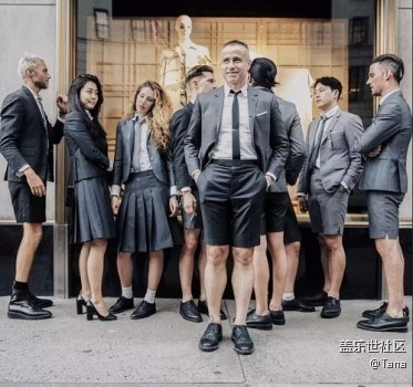 三星Galaxy Z Flip Thom Browne限量版顏值爆表