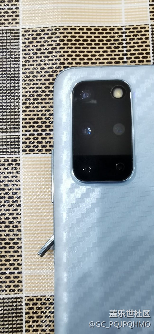 2020年3月20日拿到三星GalaxyS20+