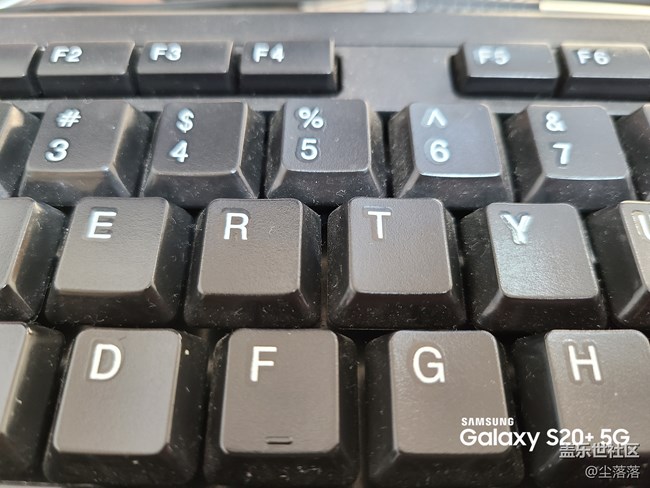 對(duì)焦還是很精準(zhǔn)的