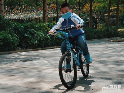 追風(fēng)少年