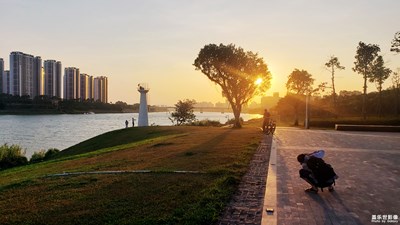 【印象五月】+江邊小景