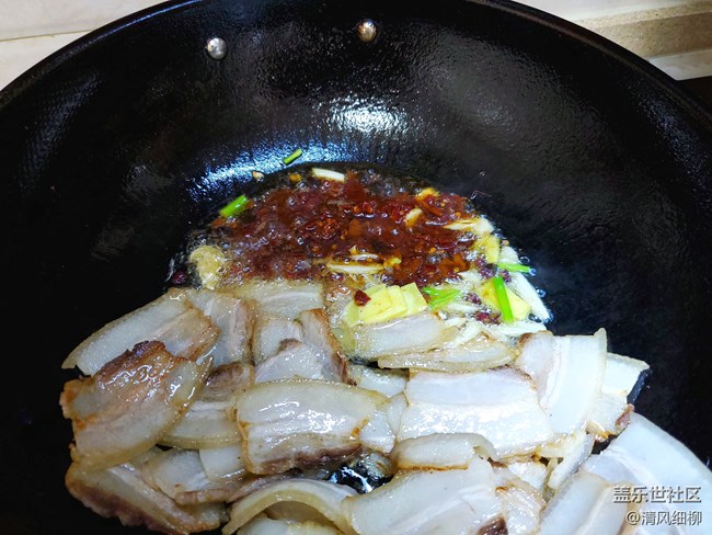 苦瓜辣椒炒回鍋肉