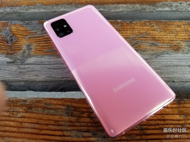 青年Vlog神器Galaxy A51 5G ”猛男粉“鑒賞