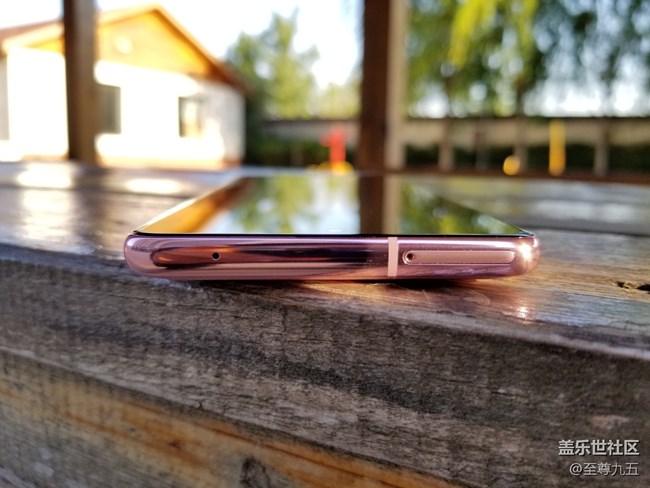 青年Vlog神器Galaxy A51 5G ”猛男粉“鑒賞