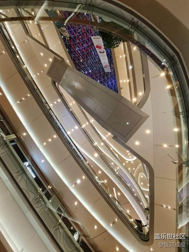 5G中端小鋼炮，三星A51 5G全面體驗