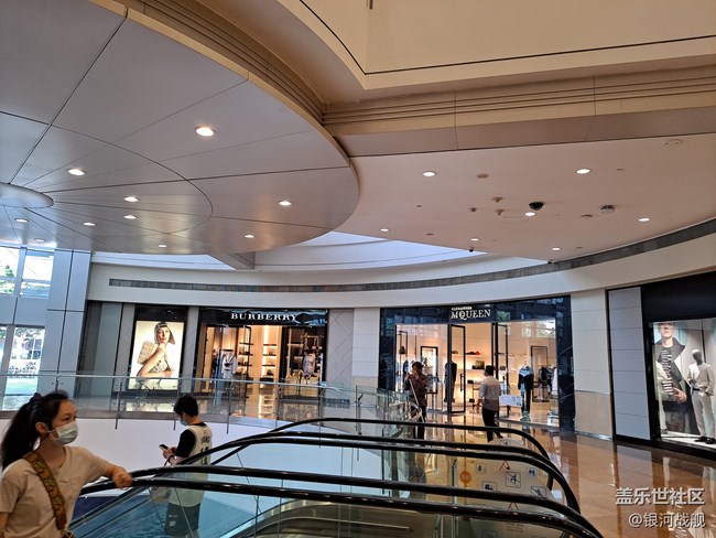 5G中端小鋼炮，三星A51 5G全面體驗