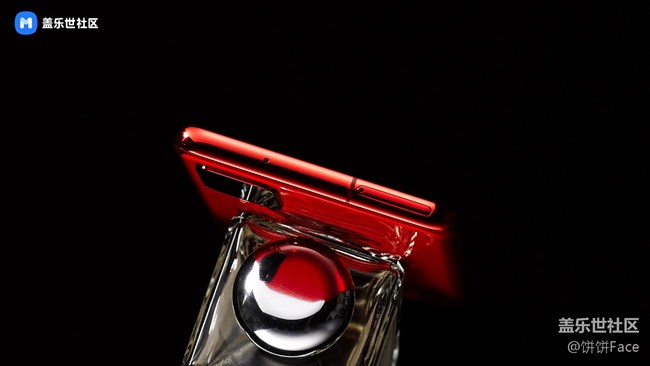 和女神一起“紅” 三星Galaxy S20+馥郁紅美圖賞